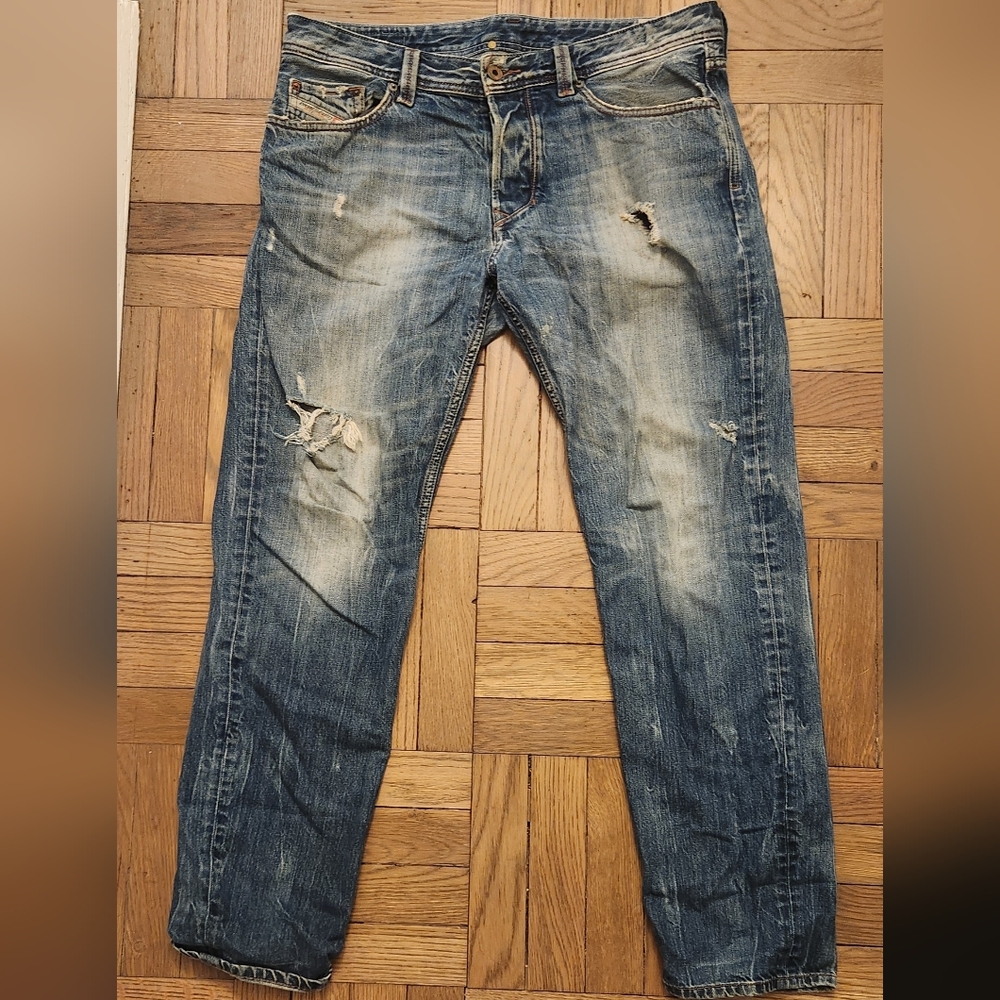 Diesel Larkee-T Regular Tapered W34 L32